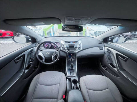 2016 Hyundai Elantra