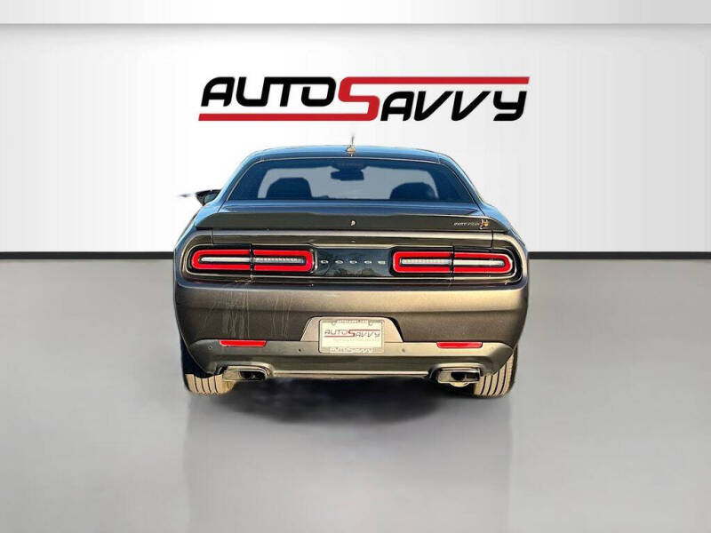 2022 Dodge Challenger