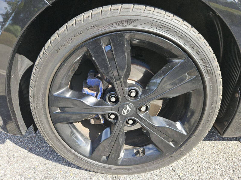 2017 Hyundai Veloster Value Edition