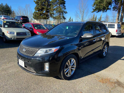 2014 Kia Sorento for sale at Aloosh Auto Sales LLC in Auburn WA