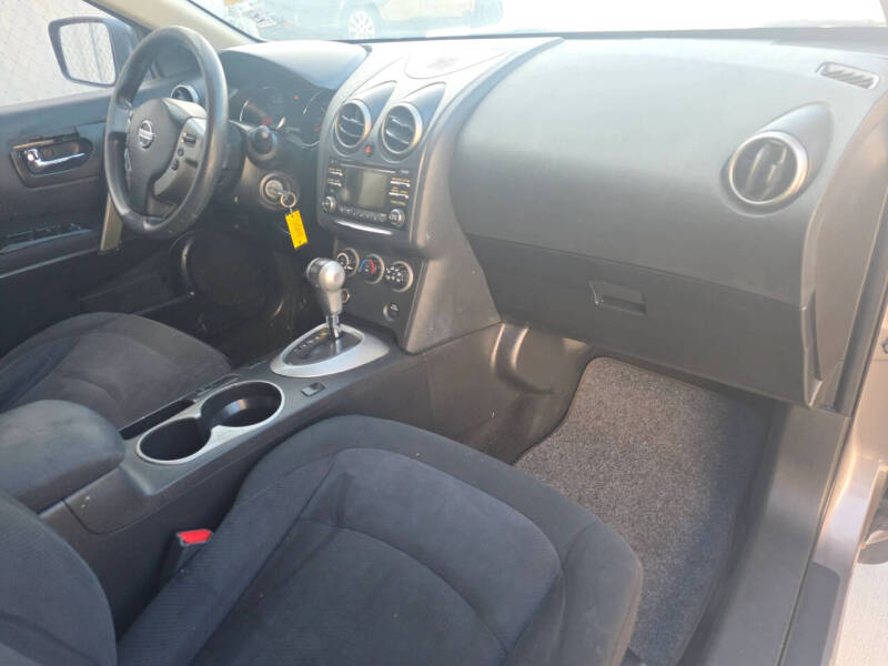 2015 Nissan Rogue Select S