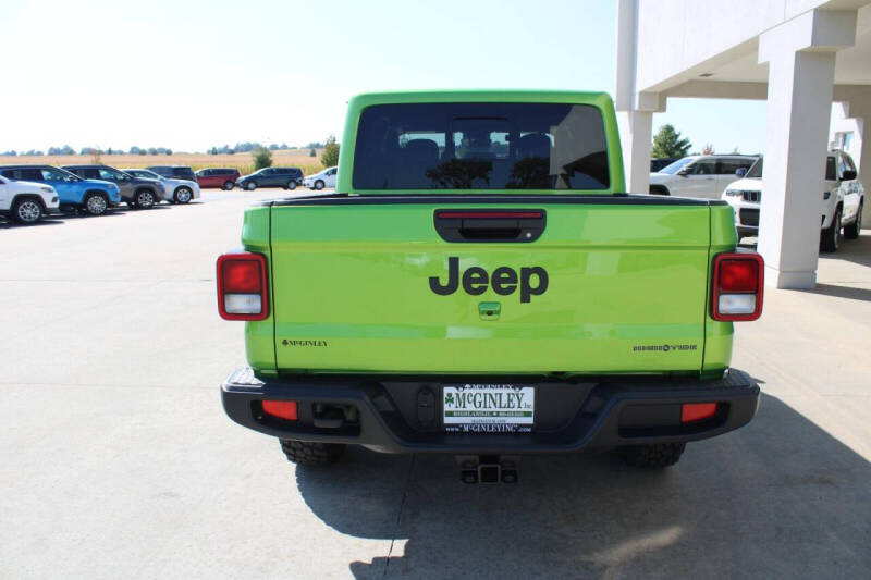 2025 Jeep Gladiator