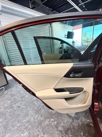 2017 Honda Accord Hybrid EX-L