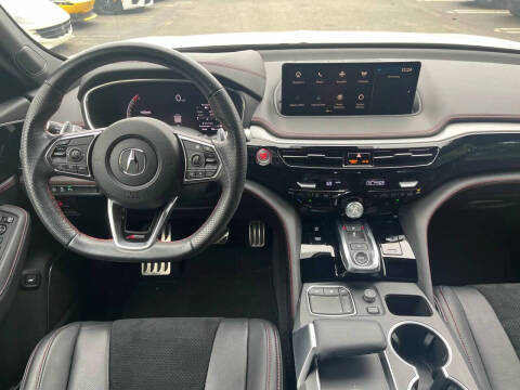 2022 Acura MDX SH-AWD w/A-SPEC