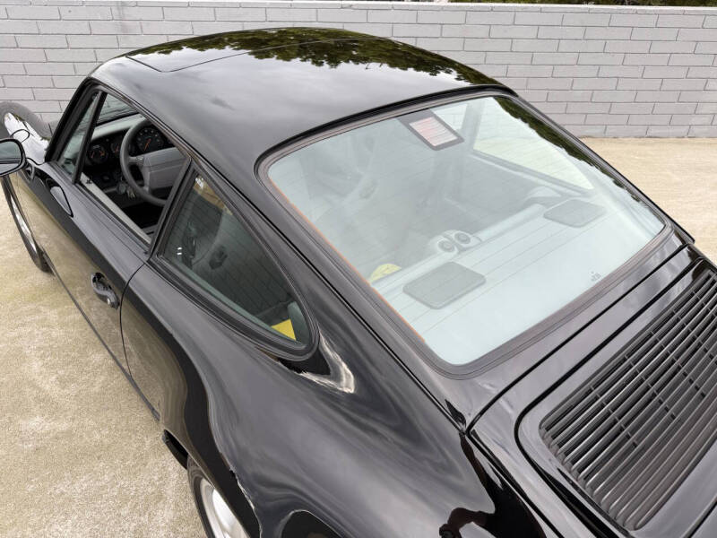 1993 Porsche 911 Carrera 2