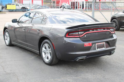 2016 Dodge Charger SXT