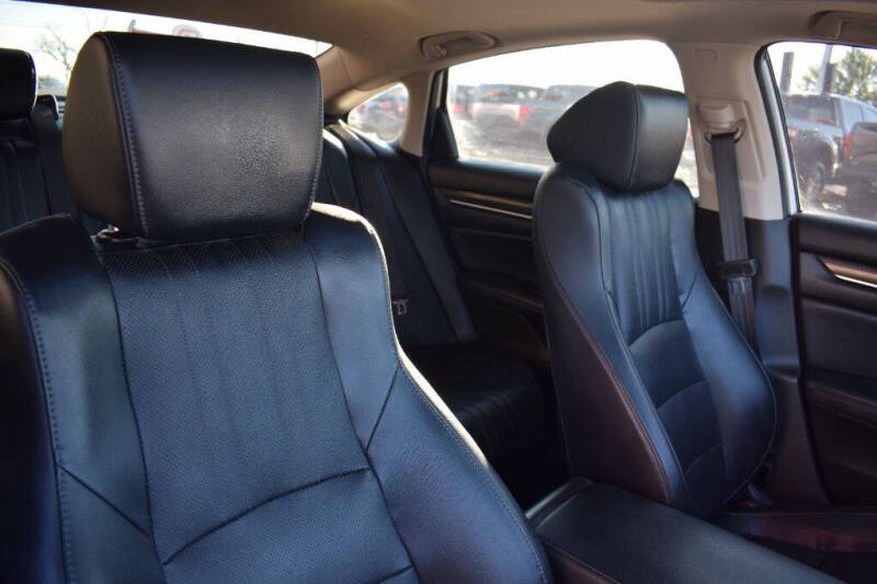 2018 Honda Accord EX-L w/Navi