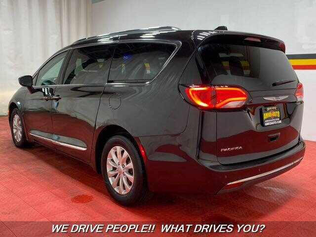 2018 Chrysler Pacifica Touring L