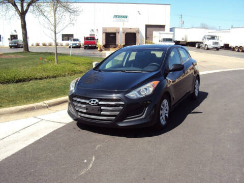 2016 Hyundai Elantra GT for sale at ARIANA MOTORS INC in Addison IL