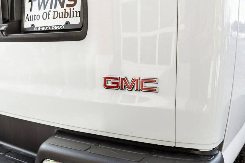 2023 GMC Savana 2500