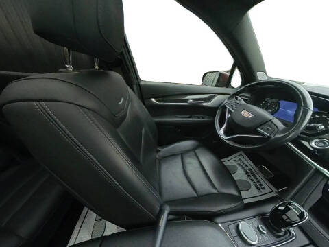 2023 Cadillac XT6 Sport