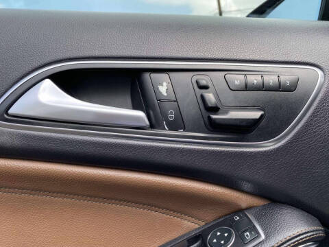 2015 Mercedes-Benz GLA GLA 250 4MATIC