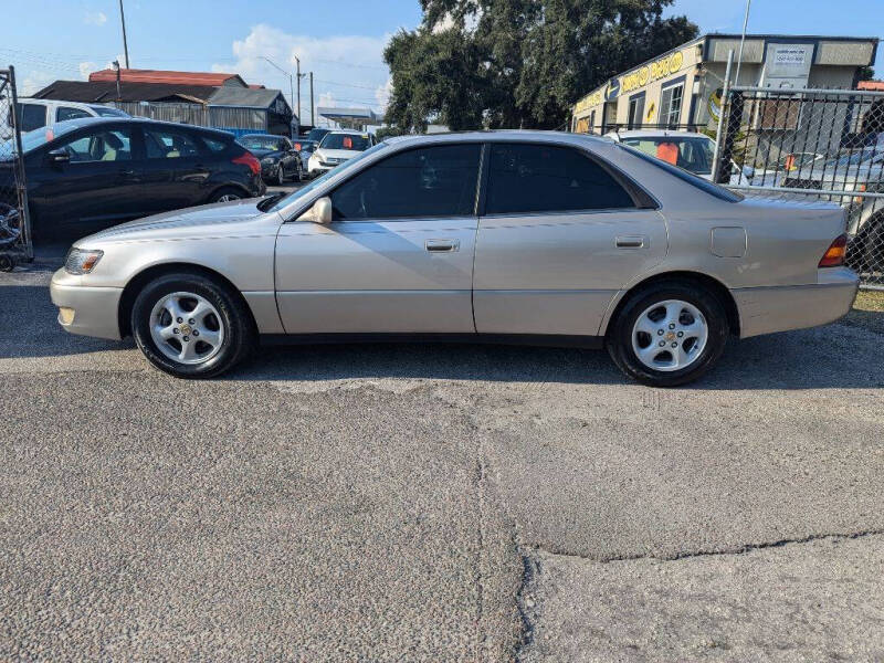 1999 Lexus ES 300