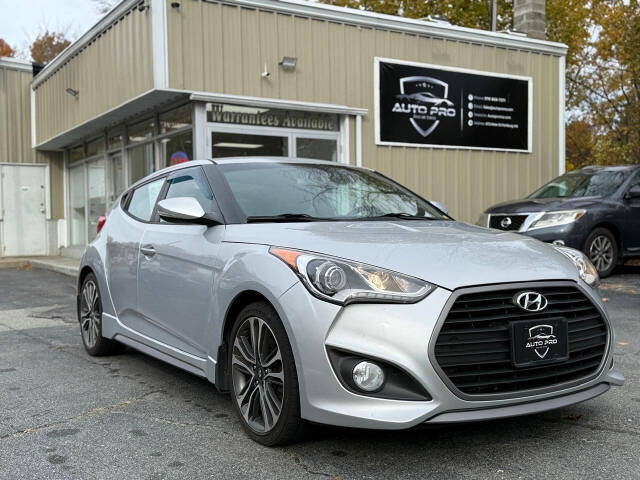 2016 Hyundai Veloster's photo