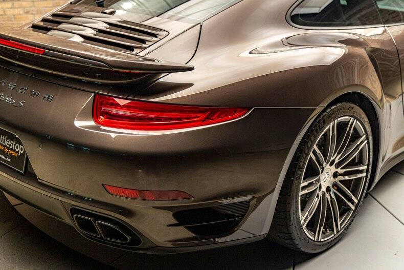 2015 Porsche 911