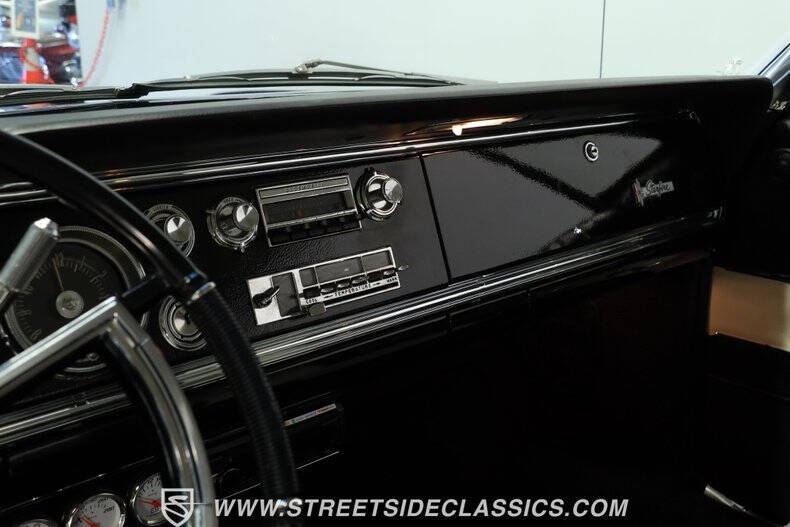 1966 Oldsmobile Starfire