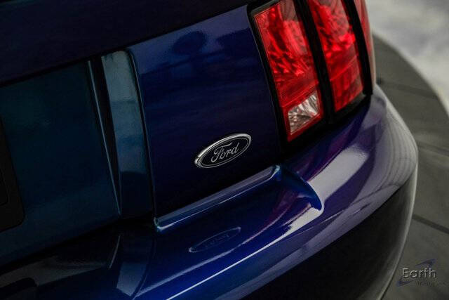 2004 Ford Mustang SVT Cobra