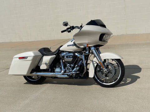 2022 Harley-Davidson Road Glide for sale at Select Motor Group in Macomb MI