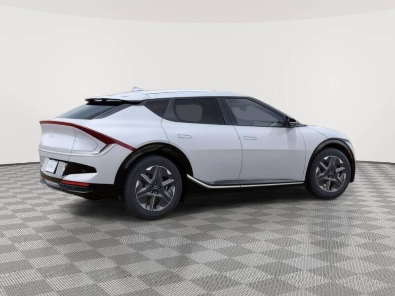2025 Kia EV6 Light Long Range