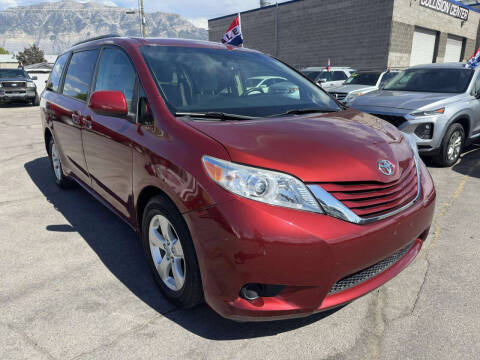 2015 Toyota Sienna