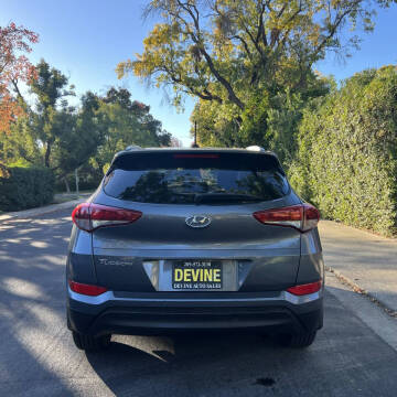 2016 Hyundai Tucson SE