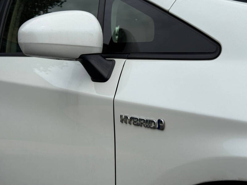 2014 Toyota Prius Three