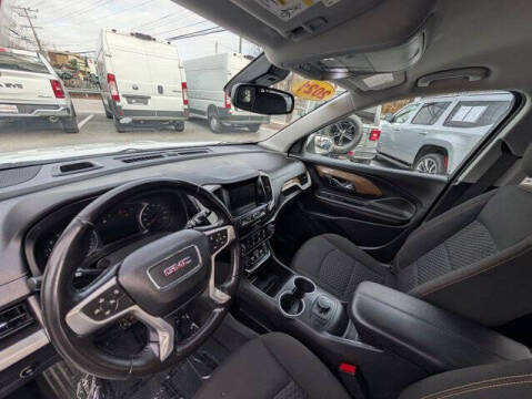 2021 GMC Terrain SLE