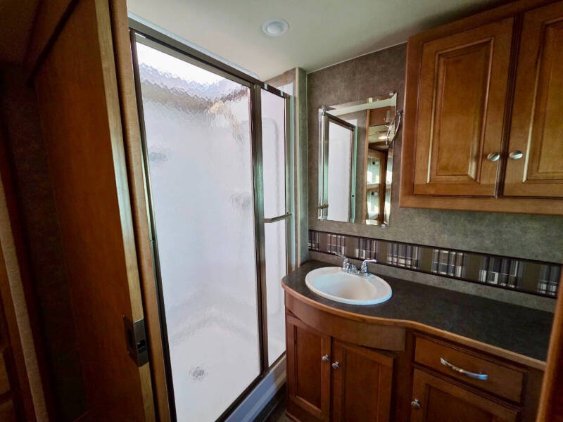 2015 Winnebago Sunstar 35B