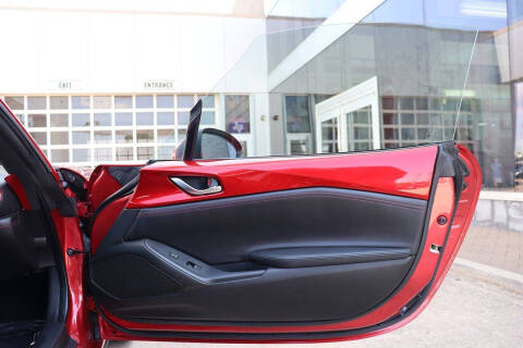 2017 Mazda MX-5 Miata RF Grand Touring