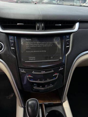 2019 Cadillac XTS Standard