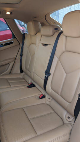 2015 Porsche Macan S