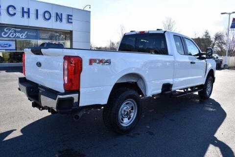 2025 Ford F-350 Super Duty XL