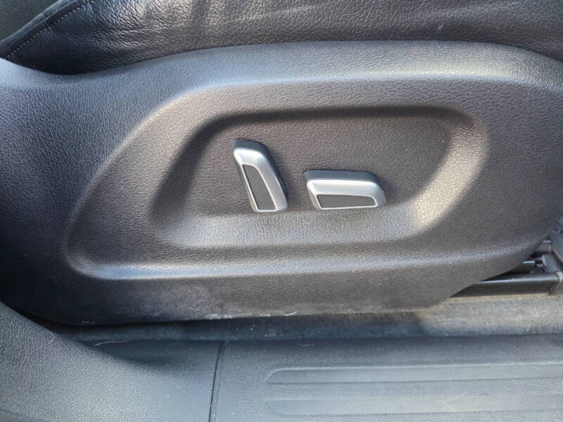 2015 Audi Q5 2.0T quattro Premium Plus