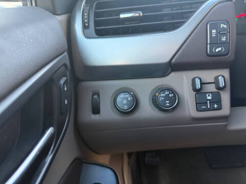 2015 Chevrolet Suburban LTZ