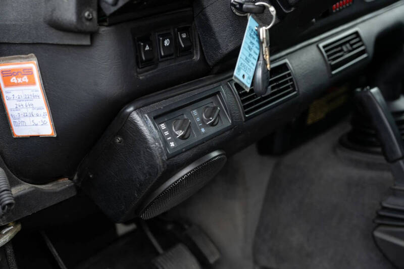 1998 Land Rover Defender