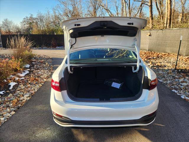 2025 Volkswagen Jetta SE