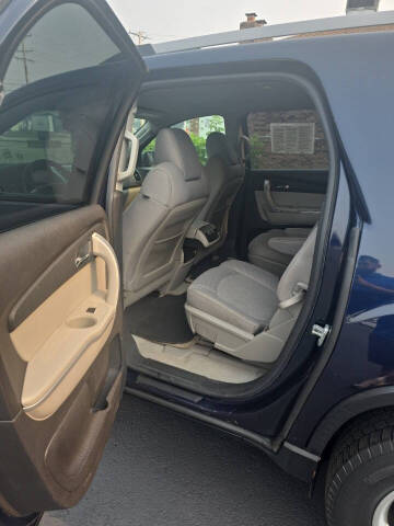 2011 GMC Acadia SLE