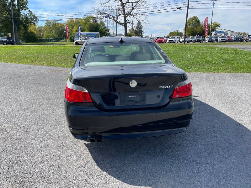 2004 BMW 5 Series 530i photo 3