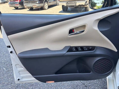 2017 Toyota Prius Four