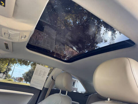 2011 Audi A5 2.0T quattro Premium Plus