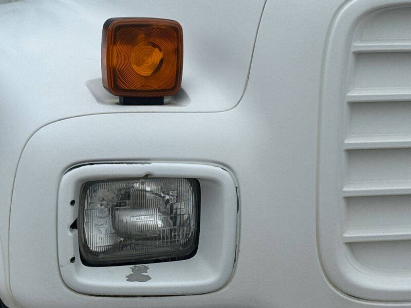 2000 Chevrolet C7500