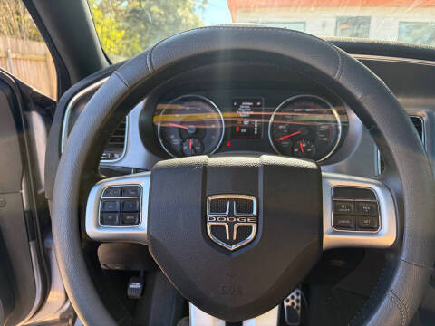 2014 Dodge Charger SXT