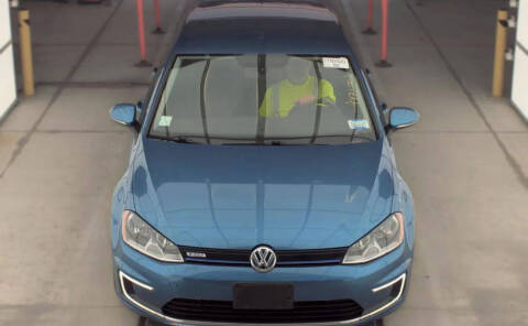 2016 Volkswagen e-Golf SE
