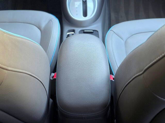 2015 Kia Soul EV +
