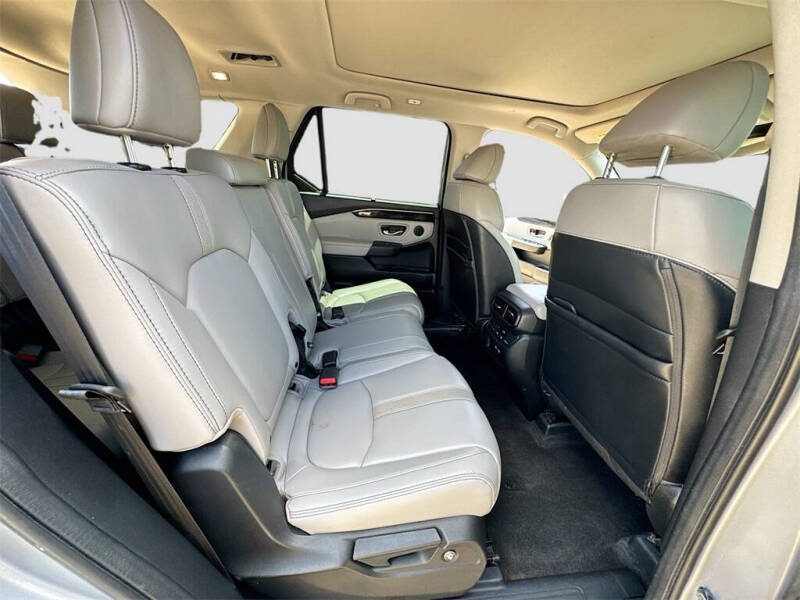 2023 Honda Pilot Touring