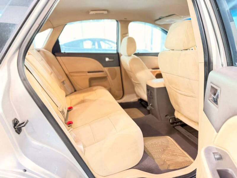 2009 Ford Taurus SE