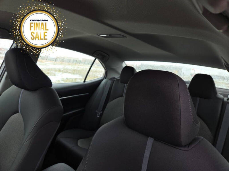 2022 Toyota Camry LE