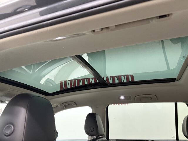 2022 Volkswagen Atlas SE