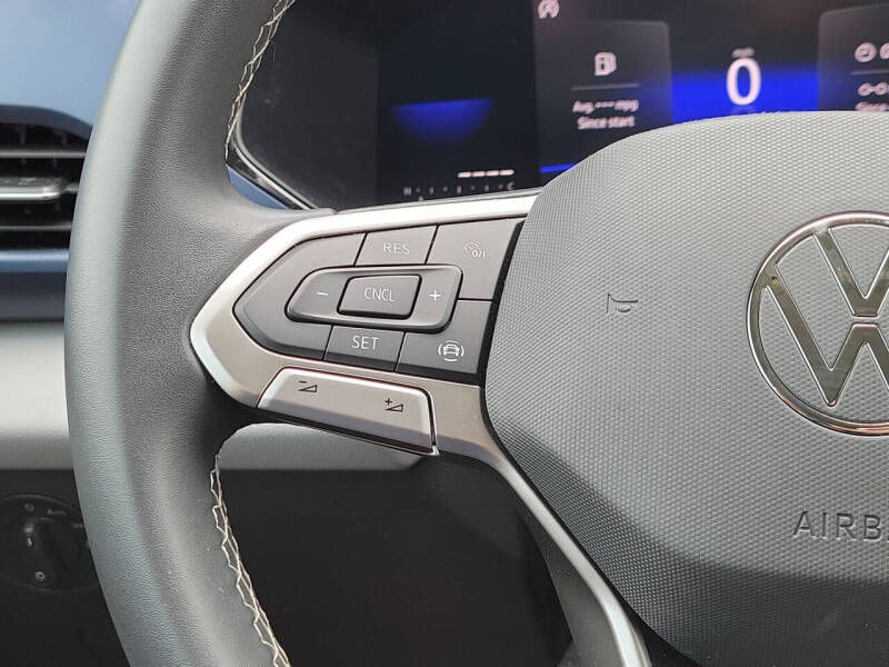 2022 Volkswagen Taos SE