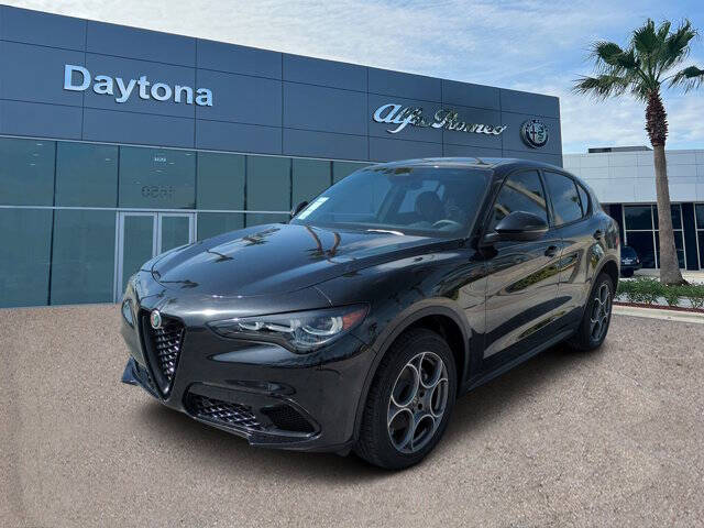 2025 Alfa Romeo Stelvio